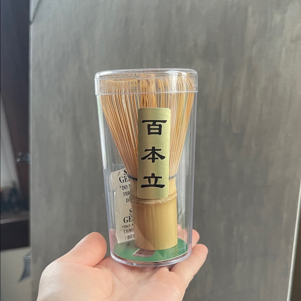 Bamboo Matcha Whisk in Clear Case